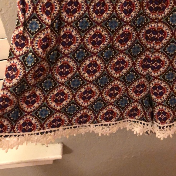 Flowy shorts - Picture 2 of 3